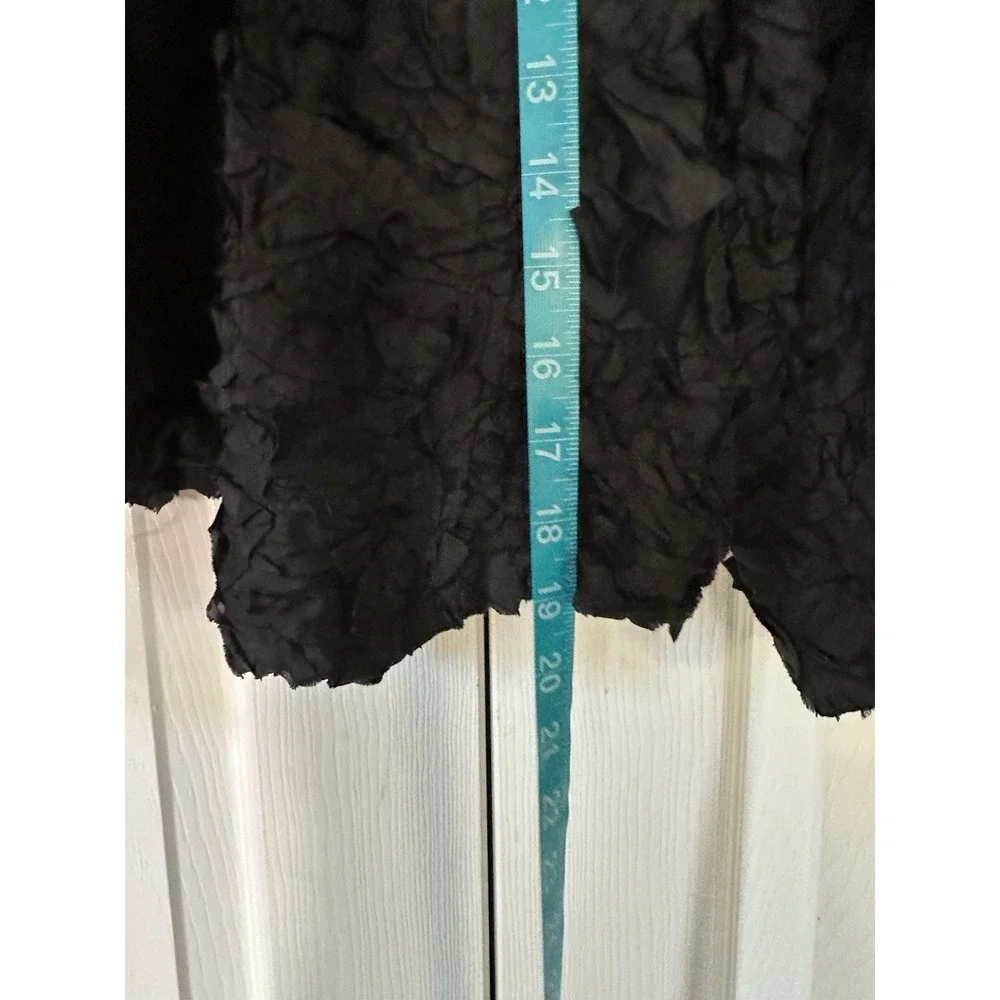 Eileen Fisher Black Textured Crinkle 100% Silk Cropped Jacket sz L